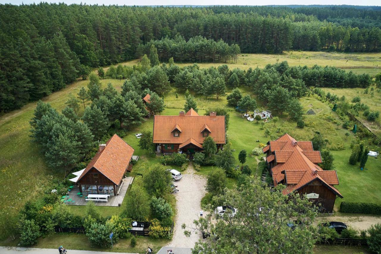 Gosciniec Szuwary Lägenhet Krutyń Exteriör bild