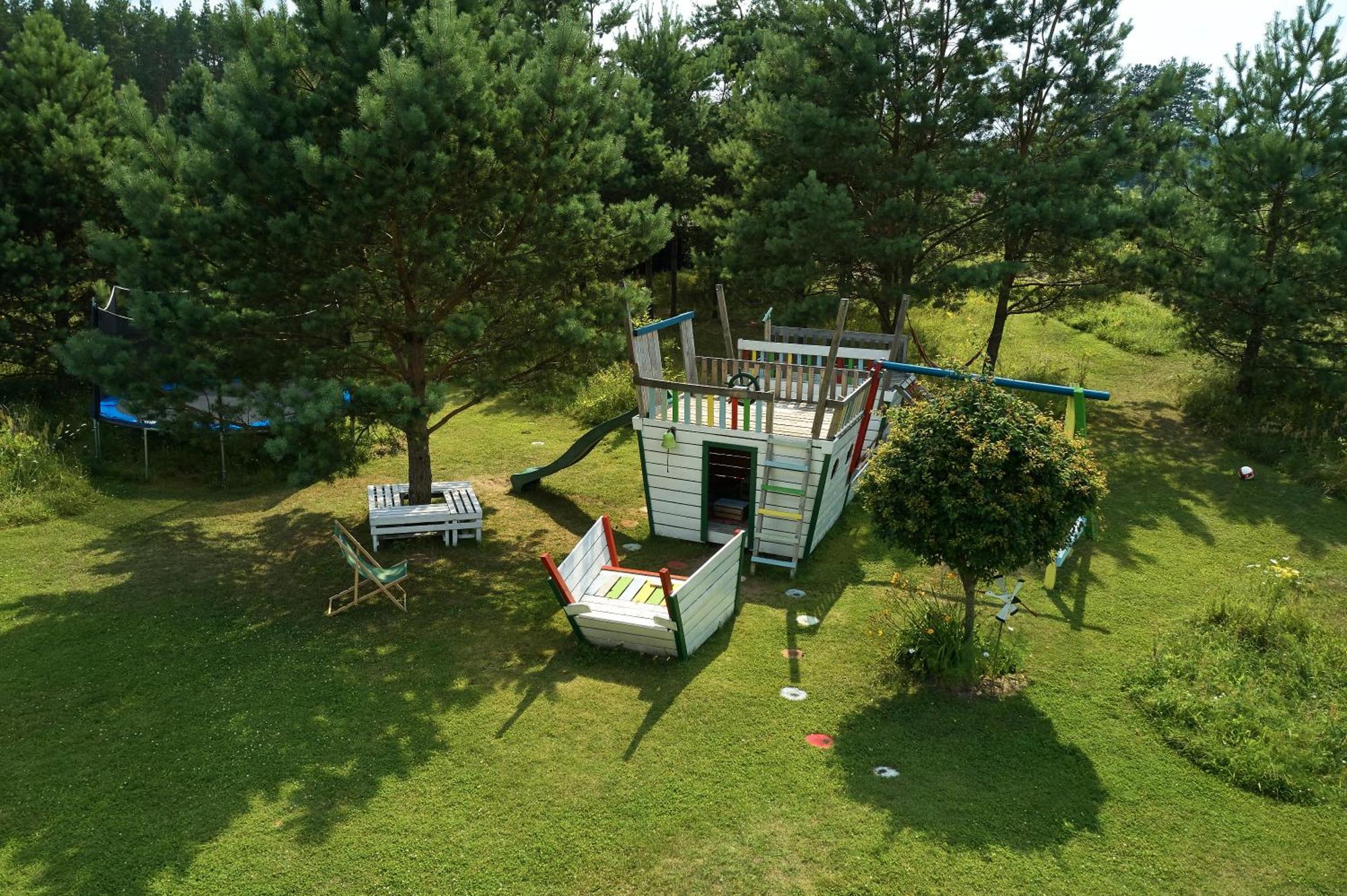 Gosciniec Szuwary Lägenhet Krutyń Exteriör bild